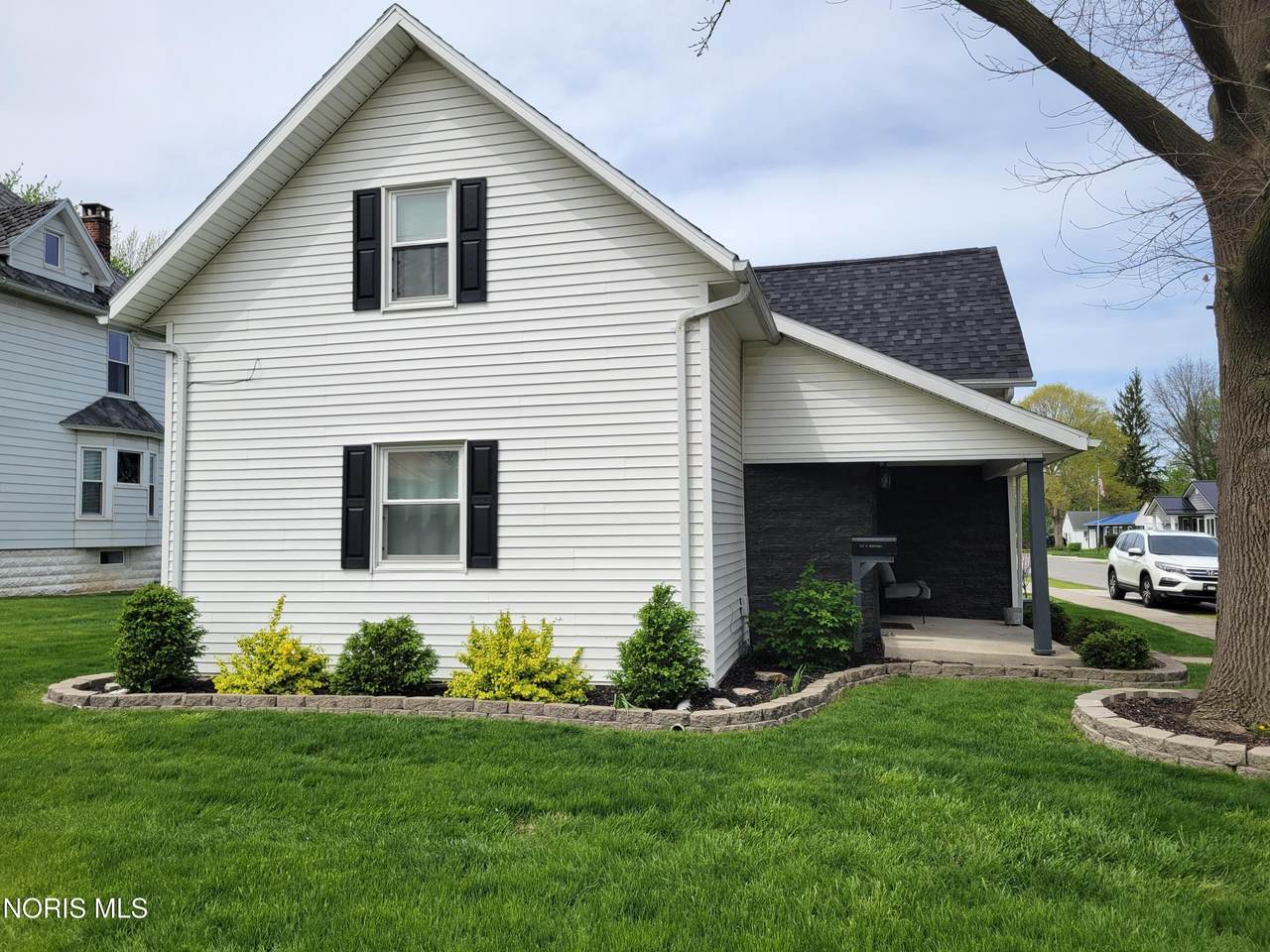 128 Montford Avenue - Photo 1