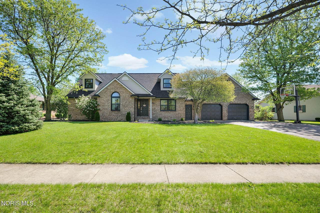 827 Abbey Lane - Photo 1