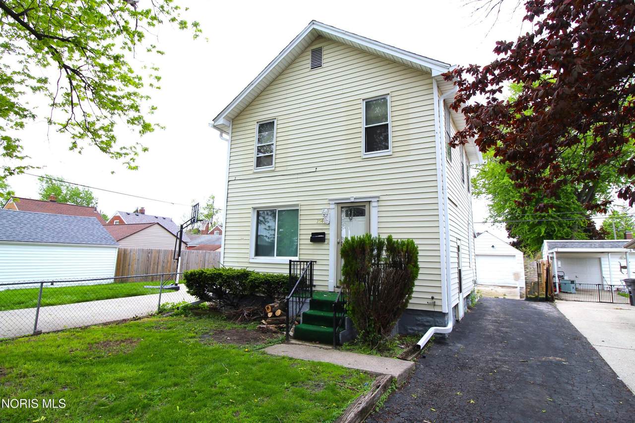 2544 110th Street - Photo 1