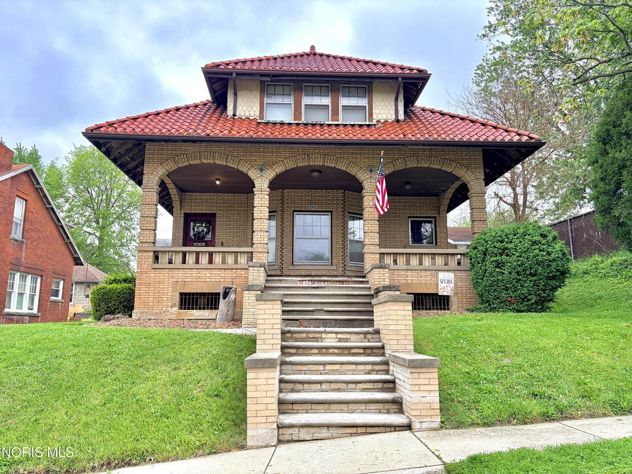516 Park Avenue - Photo 1