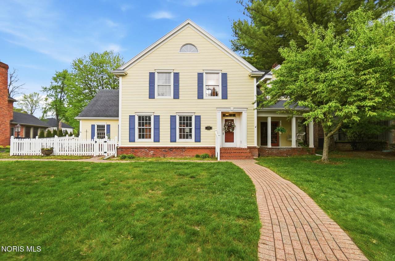 5246 Spring Creek Lane - Photo 1