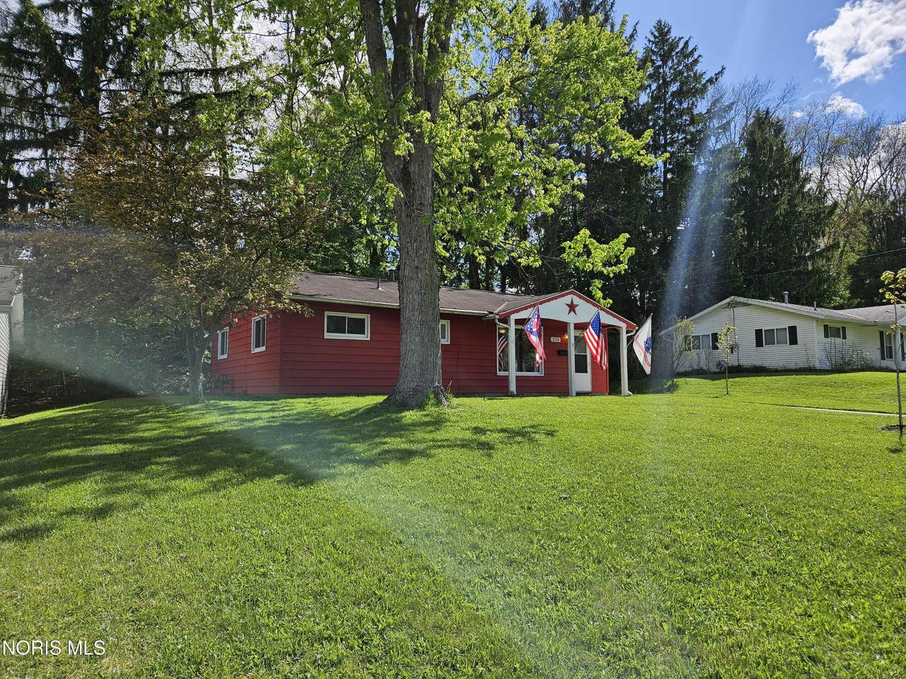 226 Cliffbrook Drive - Photo 1