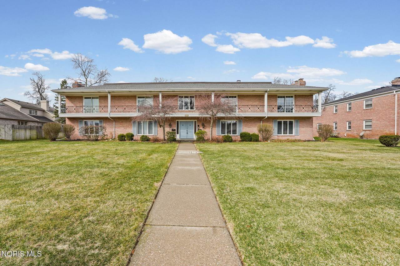 4025 Sherwood Forest Manor Road - Photo 1