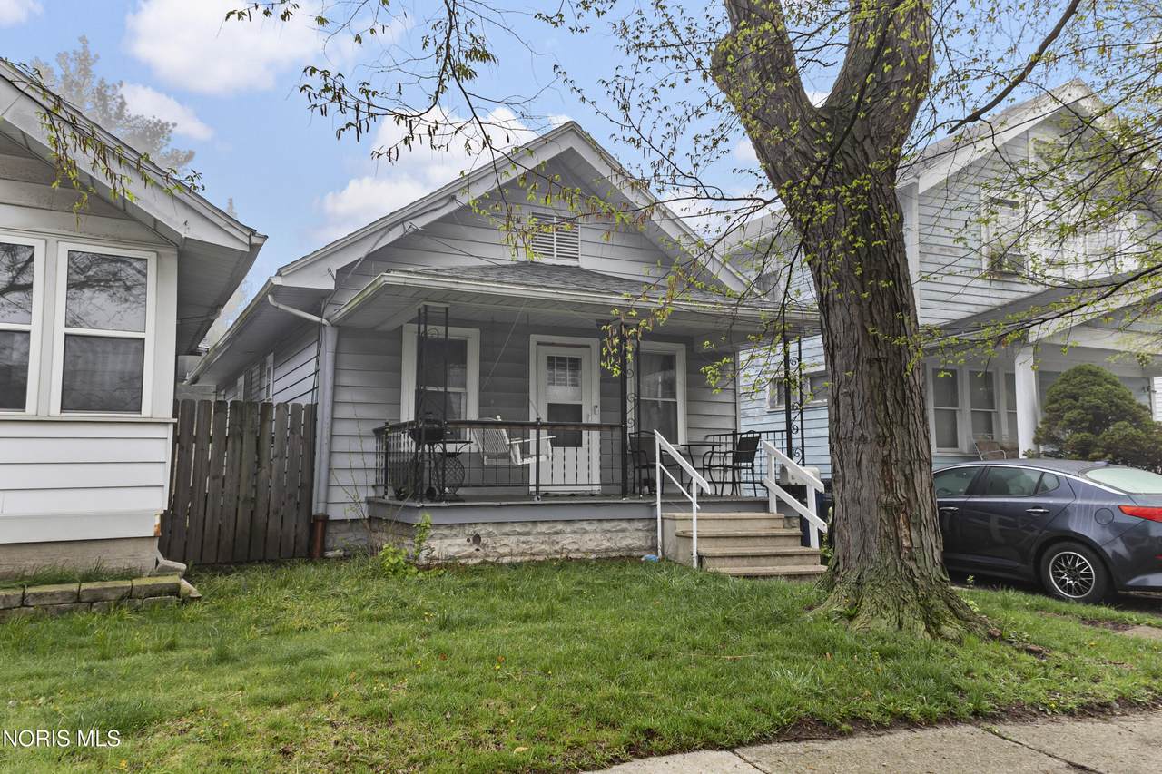 1810 Brussels Street - Photo 1