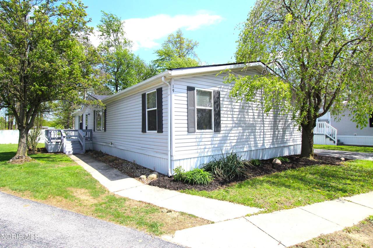 715 Holland Sylvania Road - Photo 1