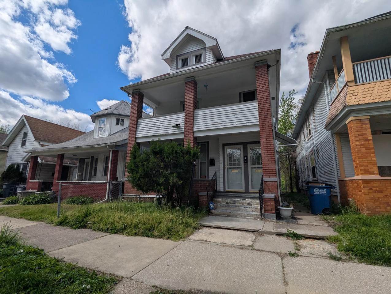 1048 Norwood Avenue - Photo 1