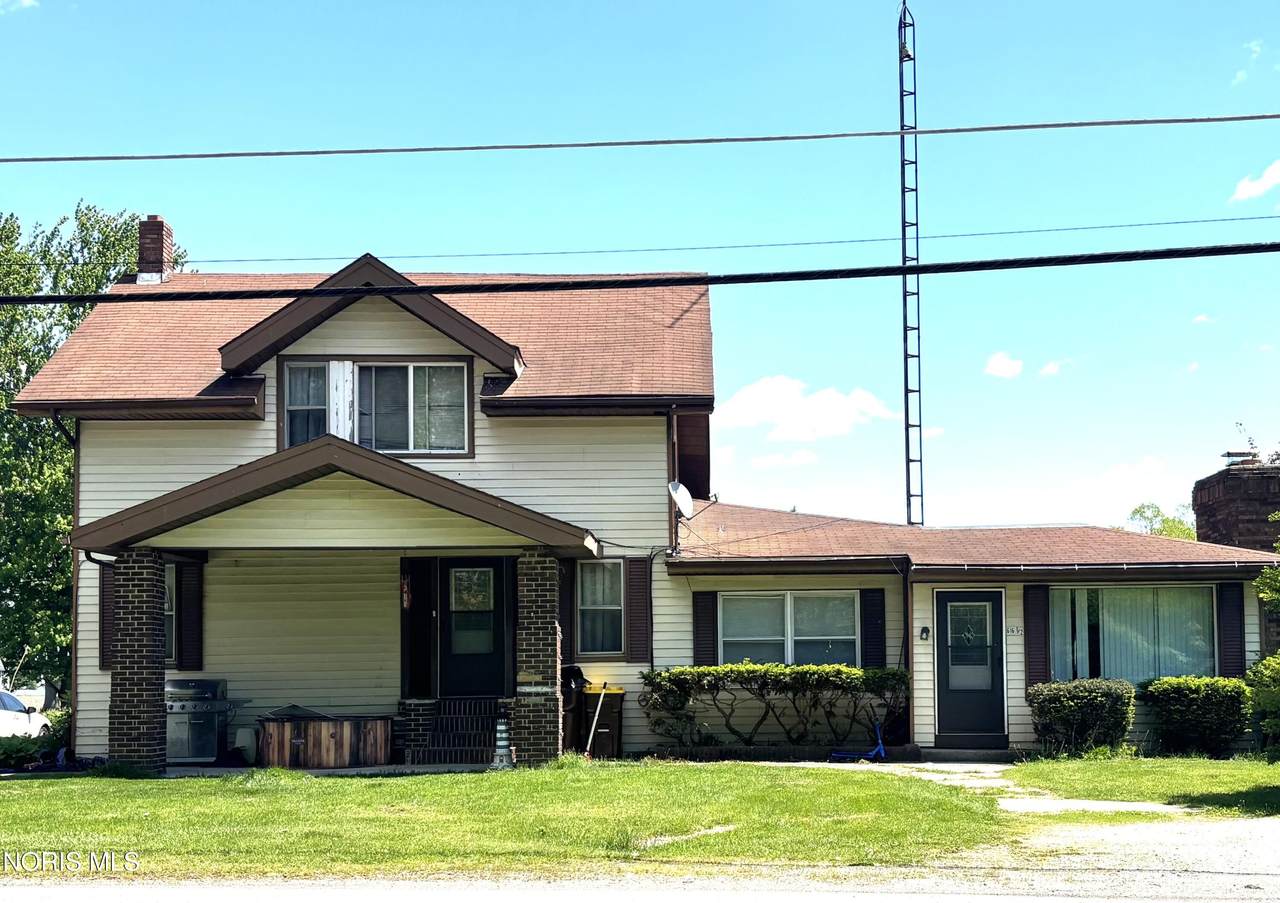 616 Wood Street - Photo 1
