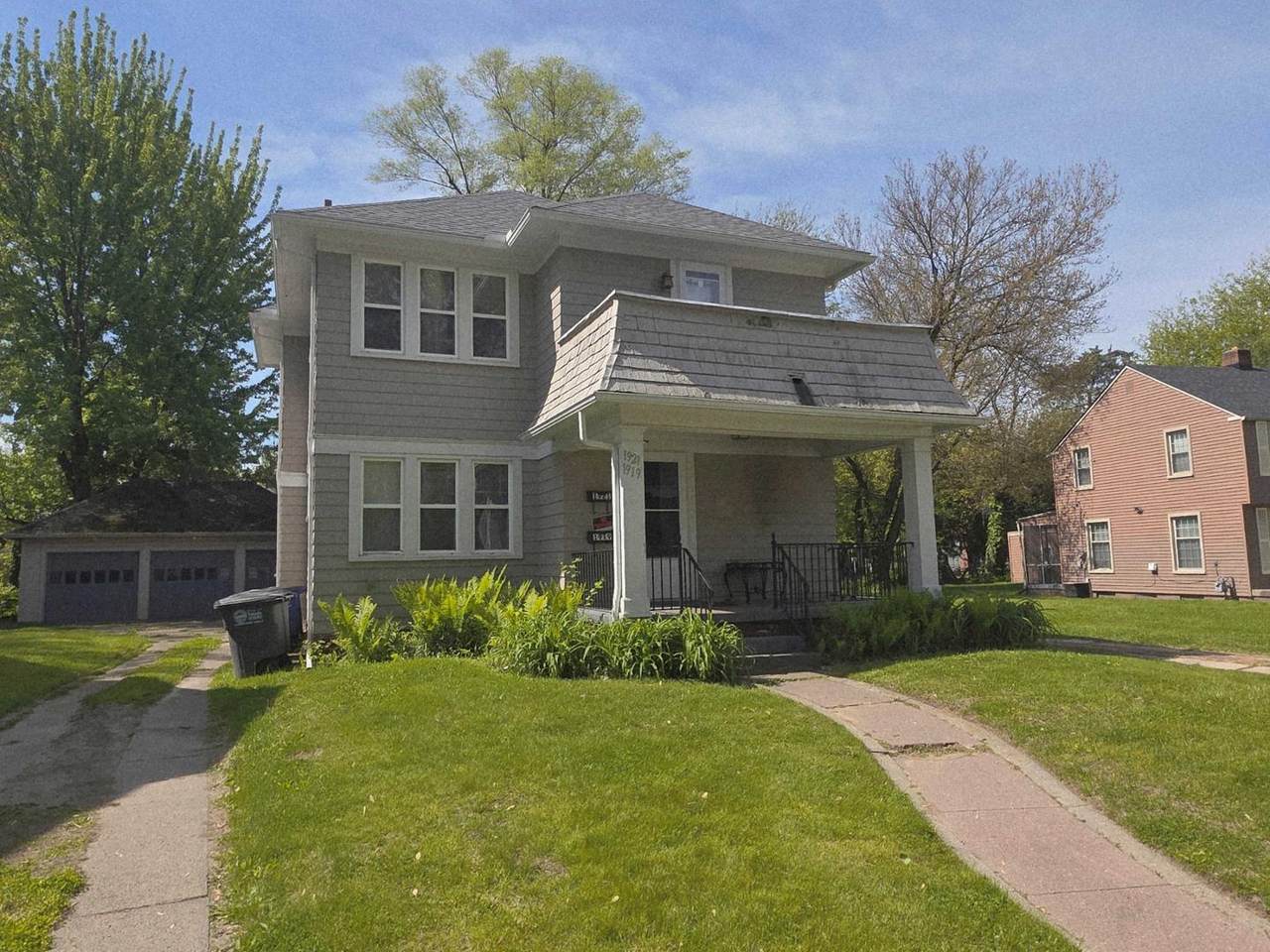 1919 Christie Street - Photo 1