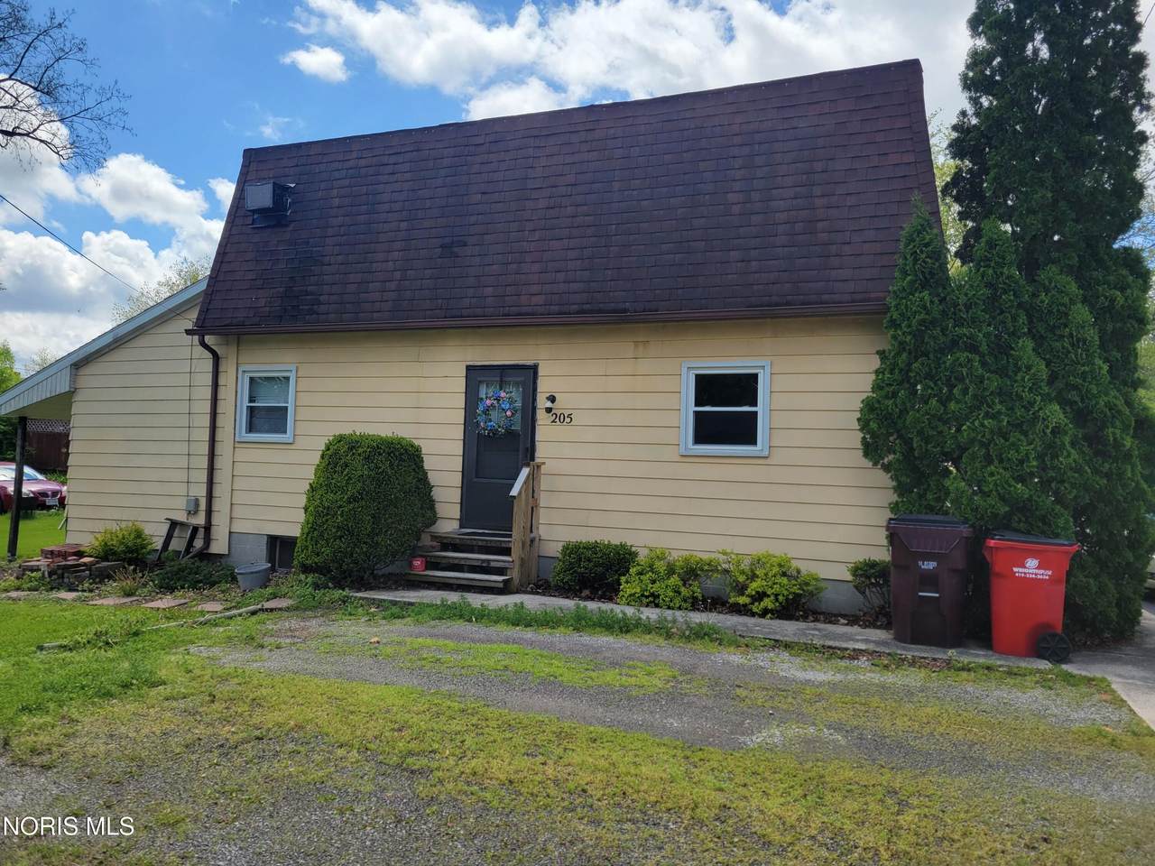 203 High Avenue - Photo 1