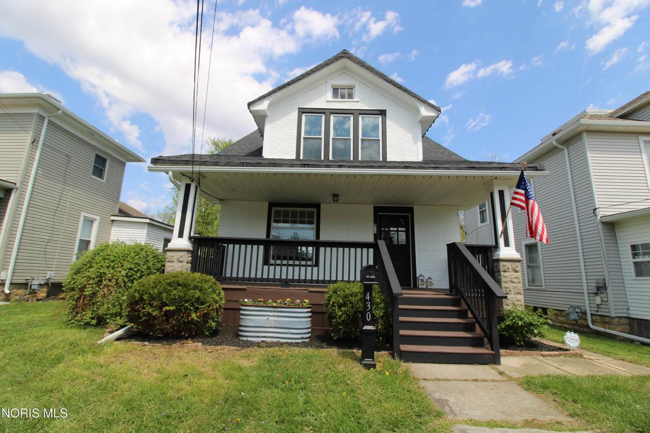 430 Vine Street - Photo 1