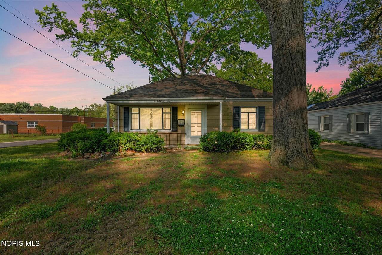 4837 Luann Avenue - Photo 1