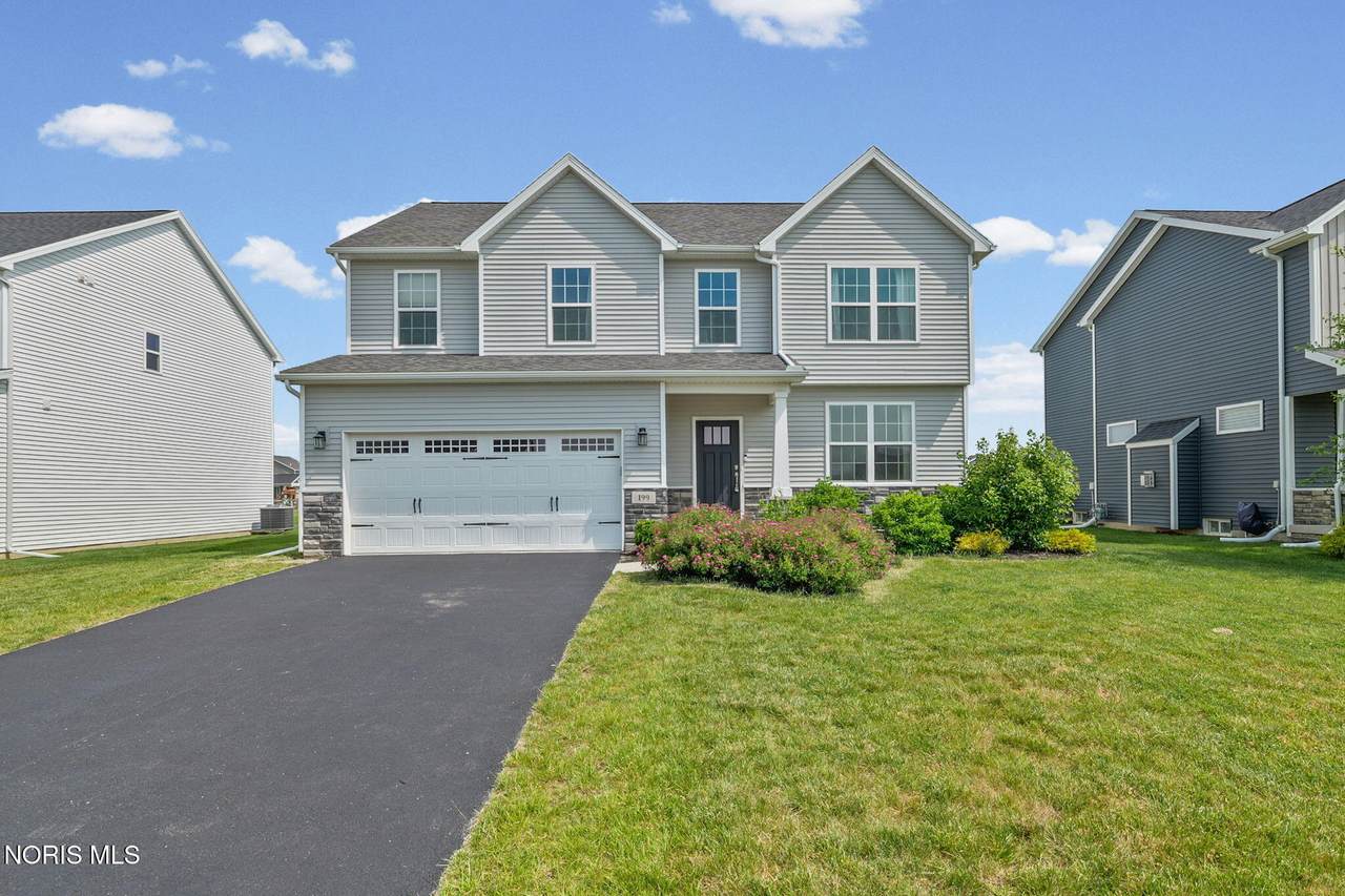 199 Valley Hall Drive - Photo 1