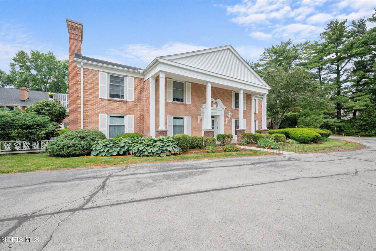 5679 Monroe Street - Photo 1