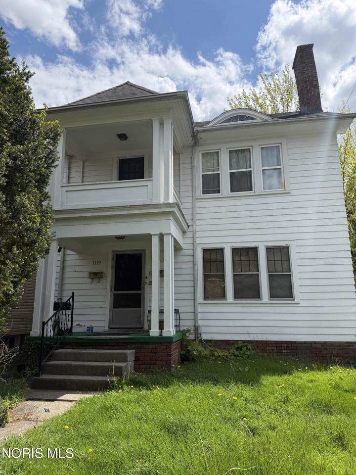 1117 Alcott Street - Photo 1
