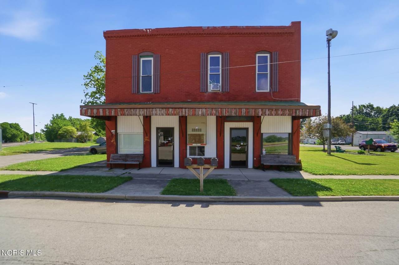 105 Main Street - Photo 1