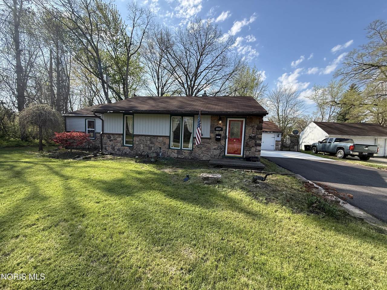 5927 Greenacre Road - Photo 1