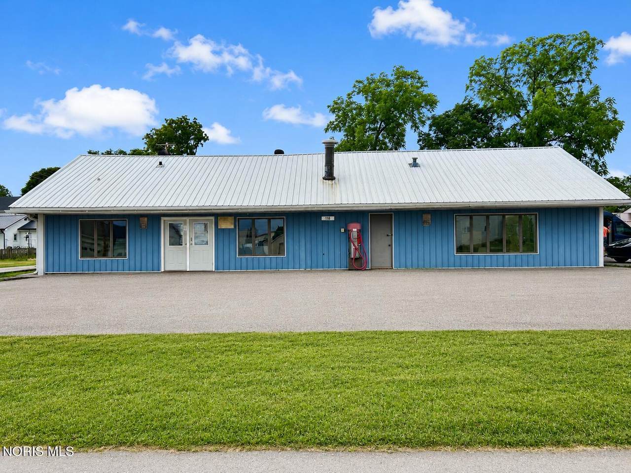 9 Wendell Avenue - Photo 1