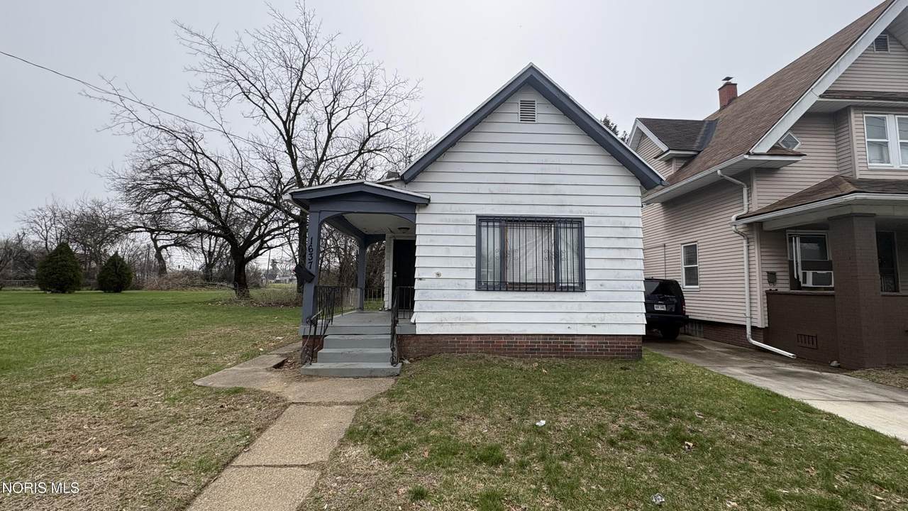 1637 Vance Street - Photo 1