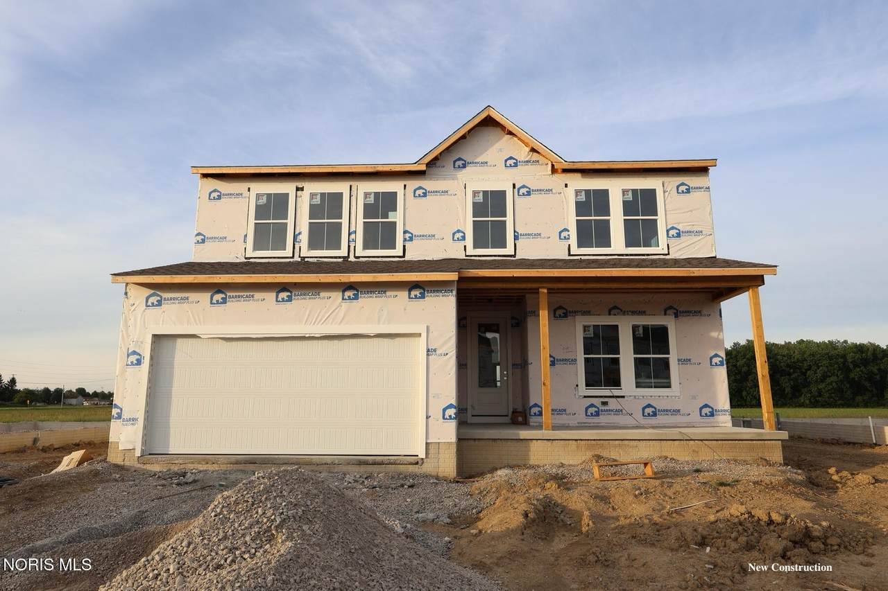 925 Creekside Lane - Photo 1