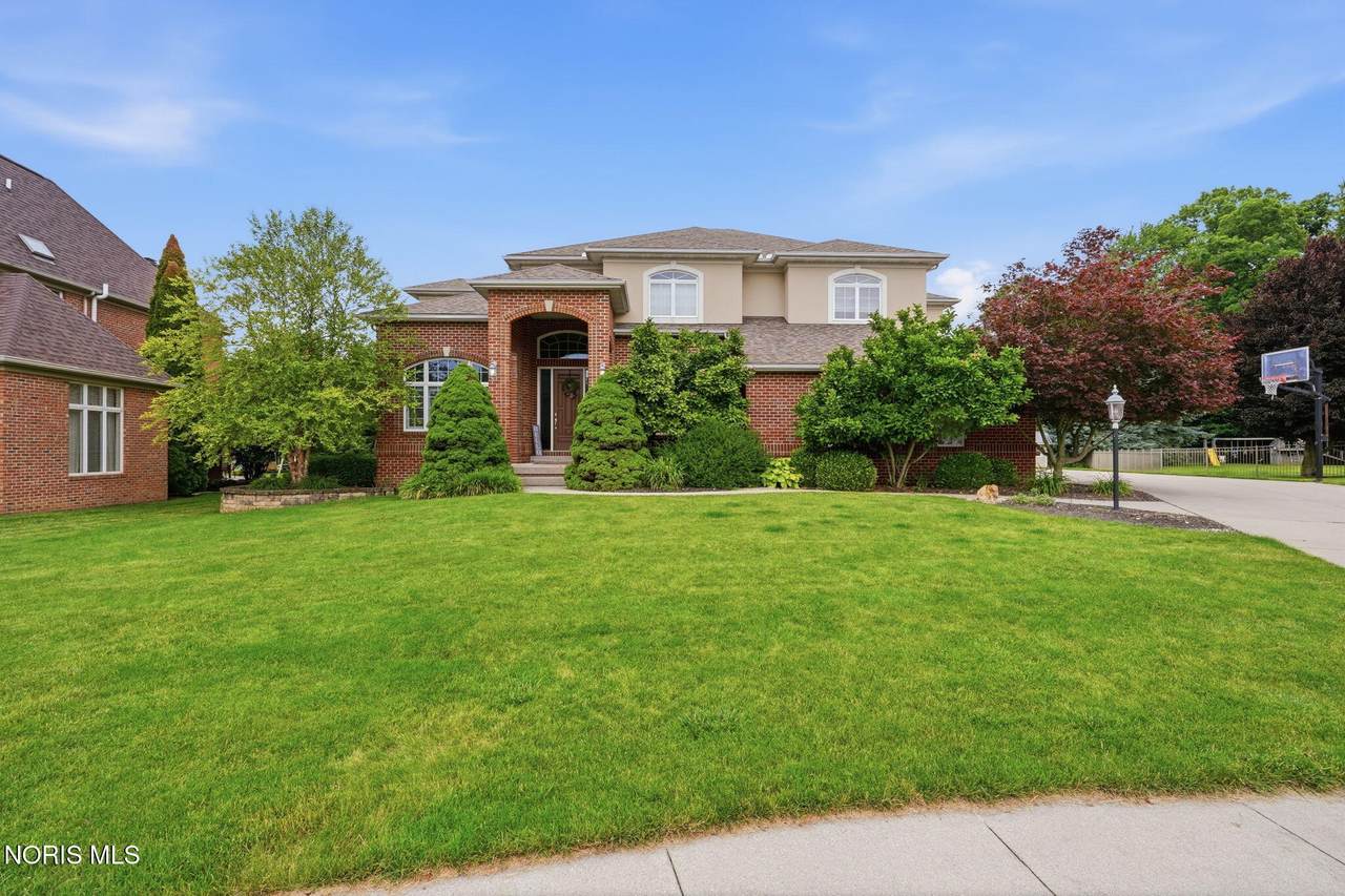 456 Strathaven Drive - Photo 1
