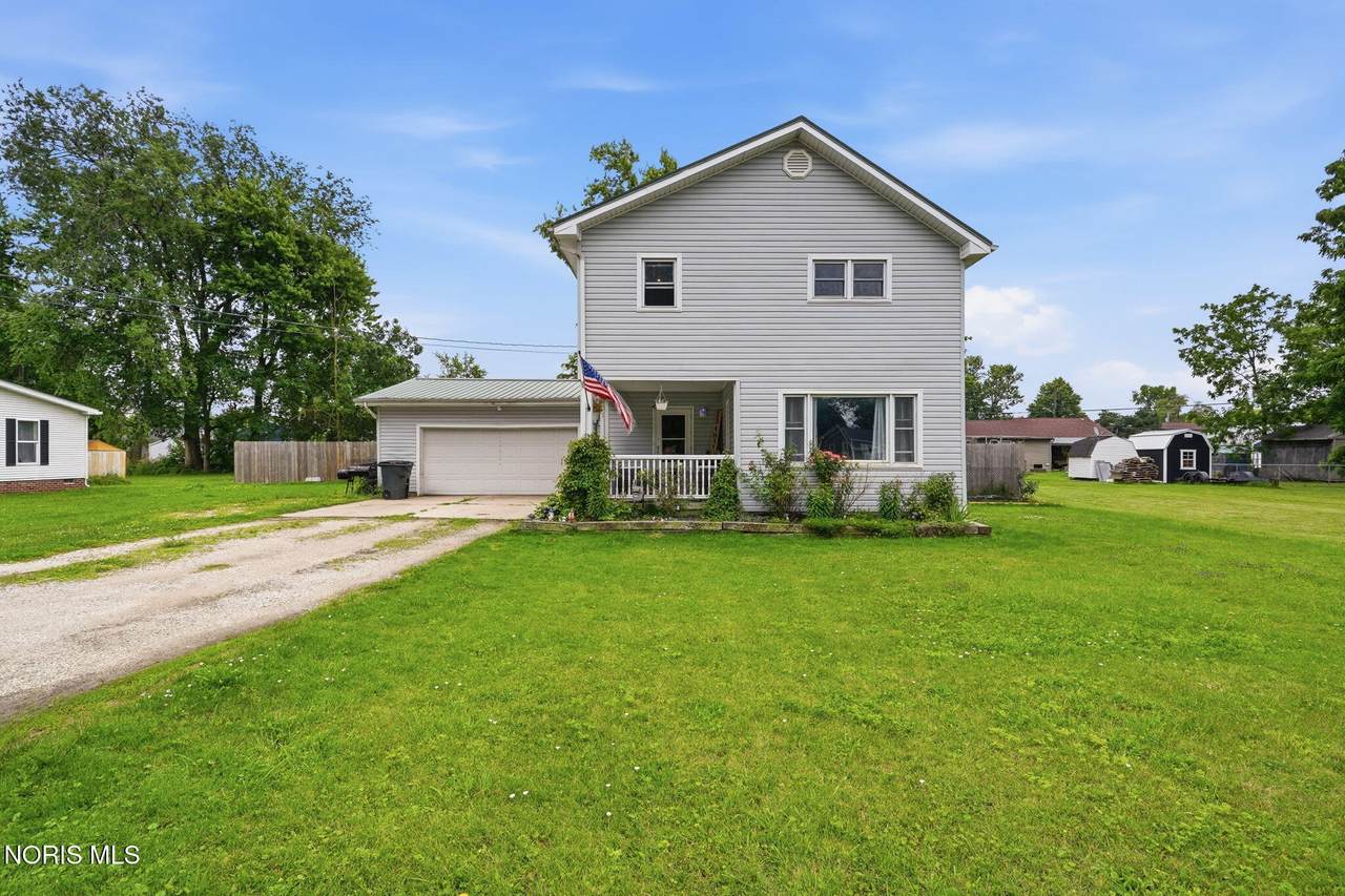 1621 Foraker Avenue - Photo 1