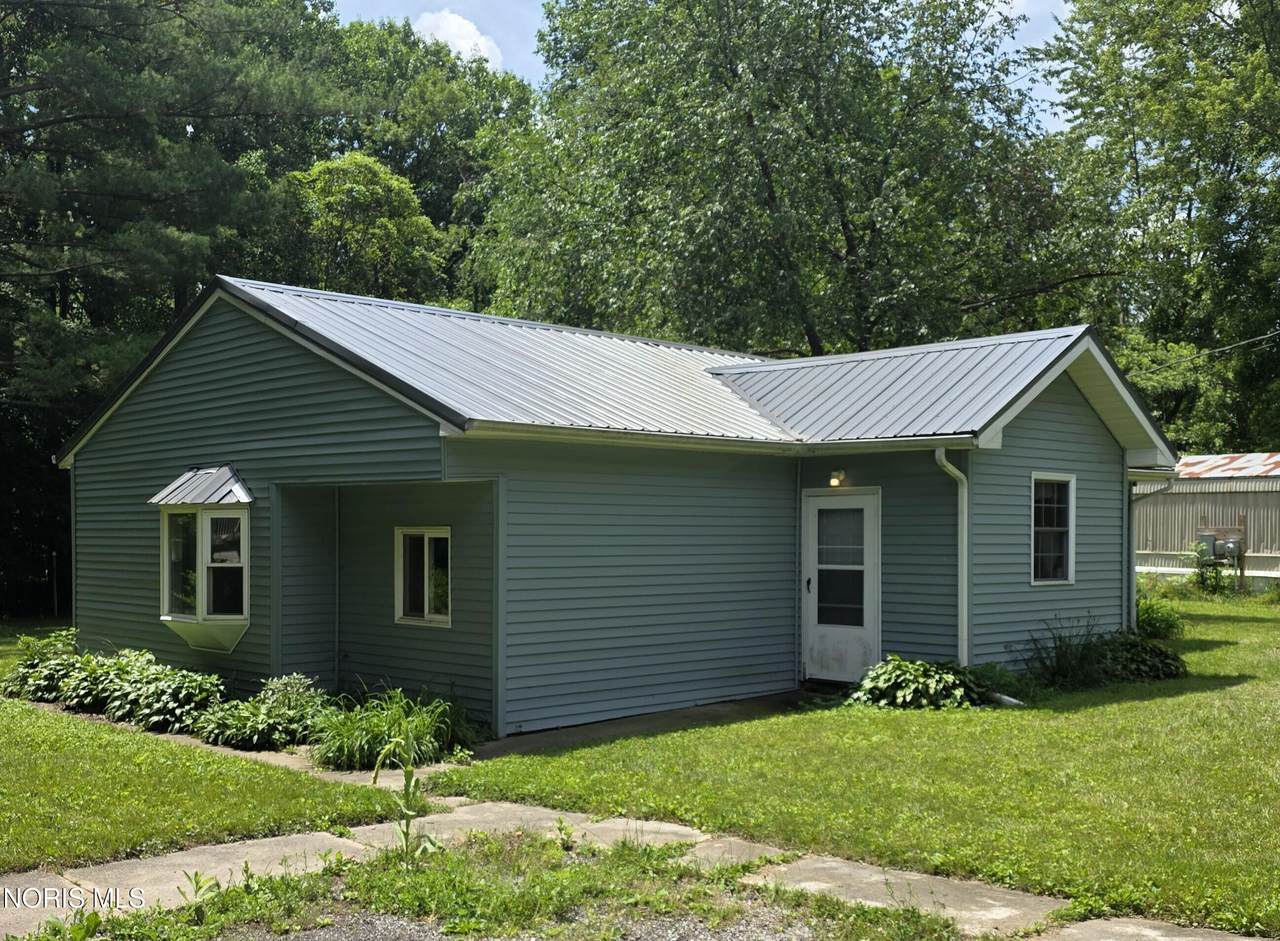 26941 Wallace Lane - Photo 1