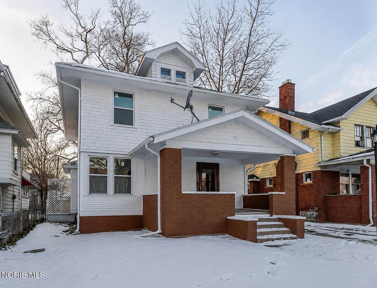 734 Brighton Avenue - Photo 1