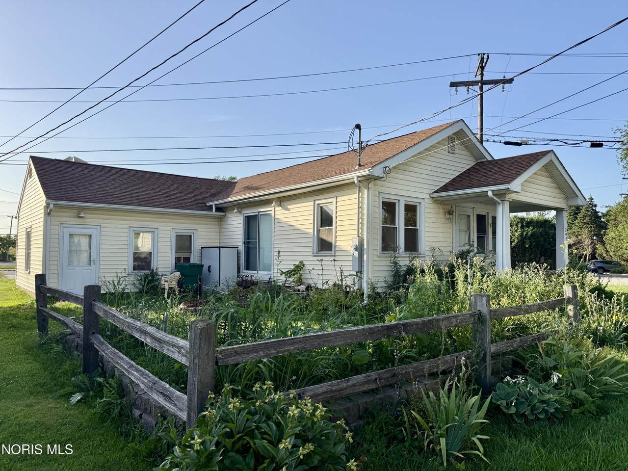 202 Short Street - Photo 1