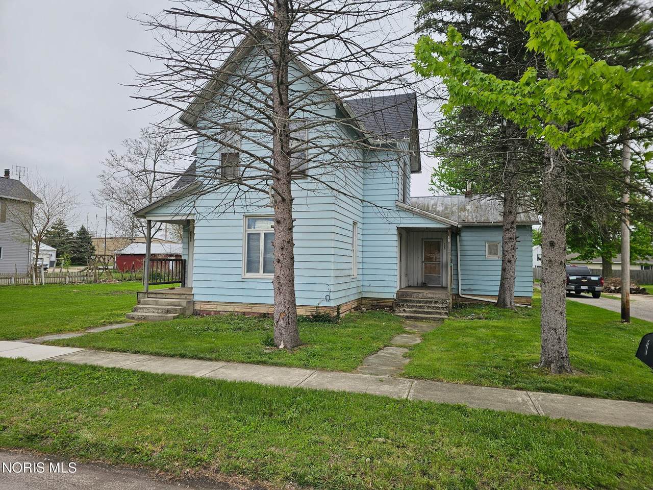 105 Harrison Street - Photo 1