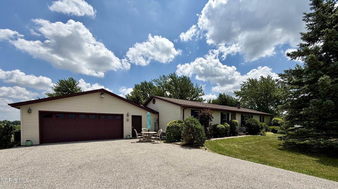 15873 Highland Center Road - Photo 1