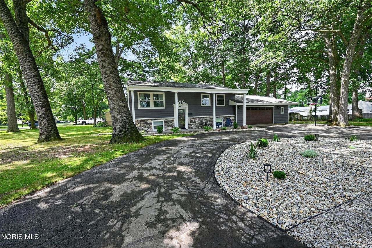 5433 Bentbrook Drive - Photo 1