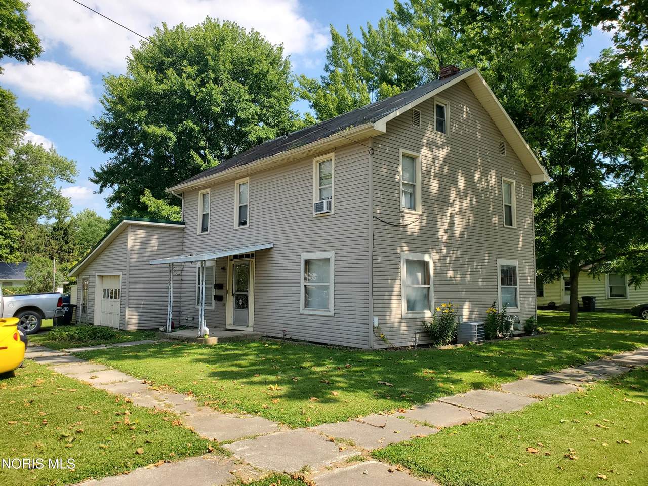 203 Crawford Street - Photo 1