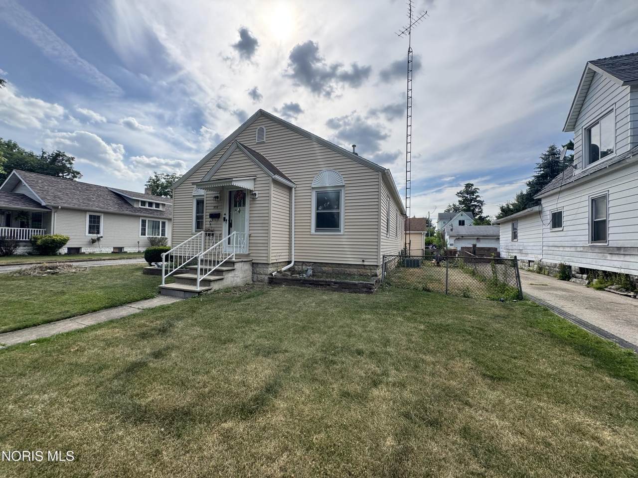 950 Washington Avenue - Photo 1