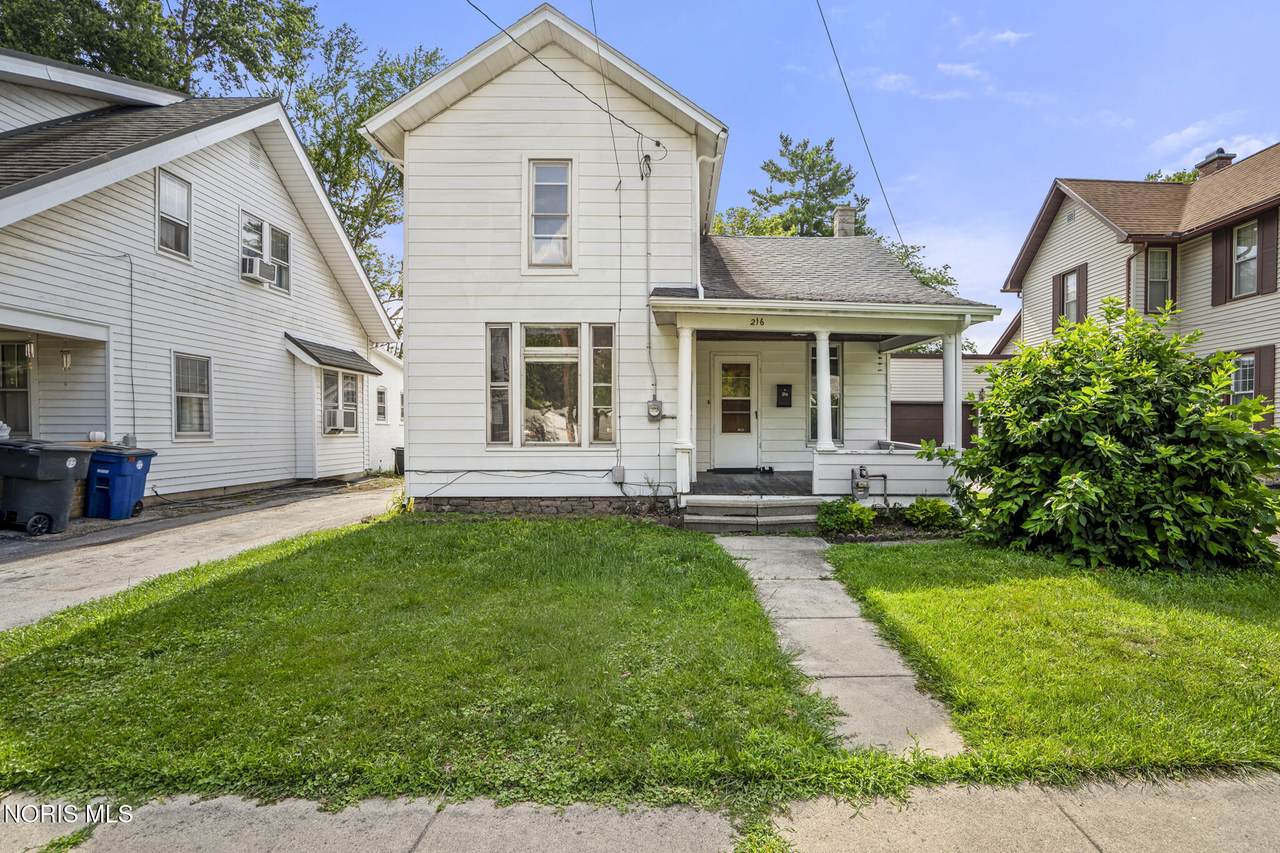 216 Buttonwood Avenue - Photo 1