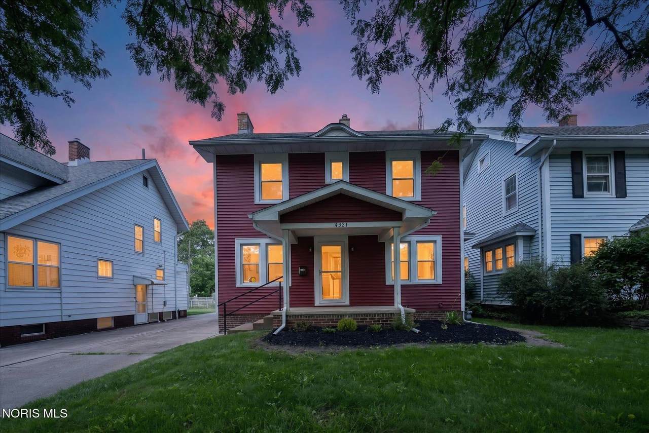 4327 Overland Parkway - Photo 1