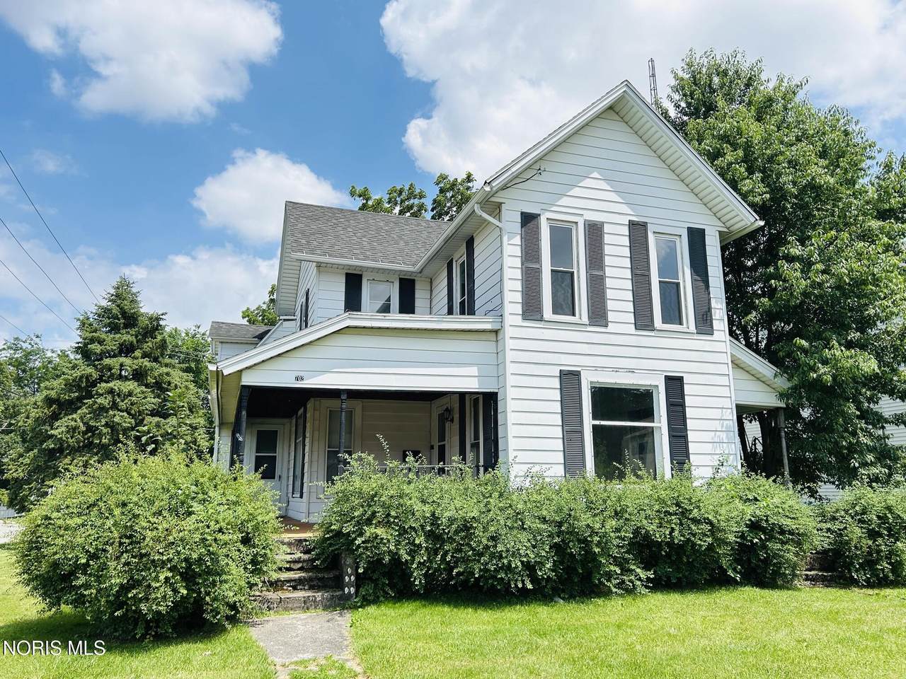 702 Main Street - Photo 1