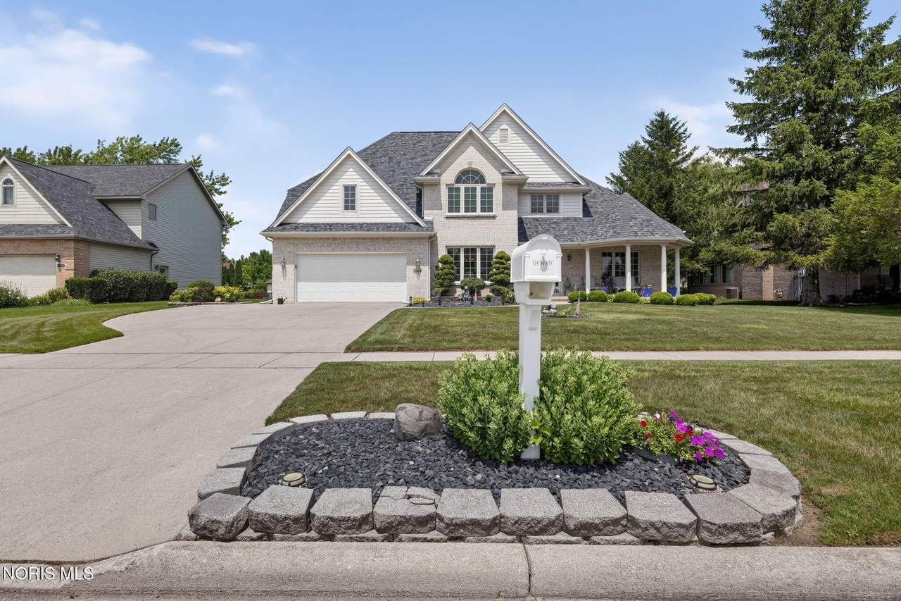 1414 Sheffield Drive - Photo 1