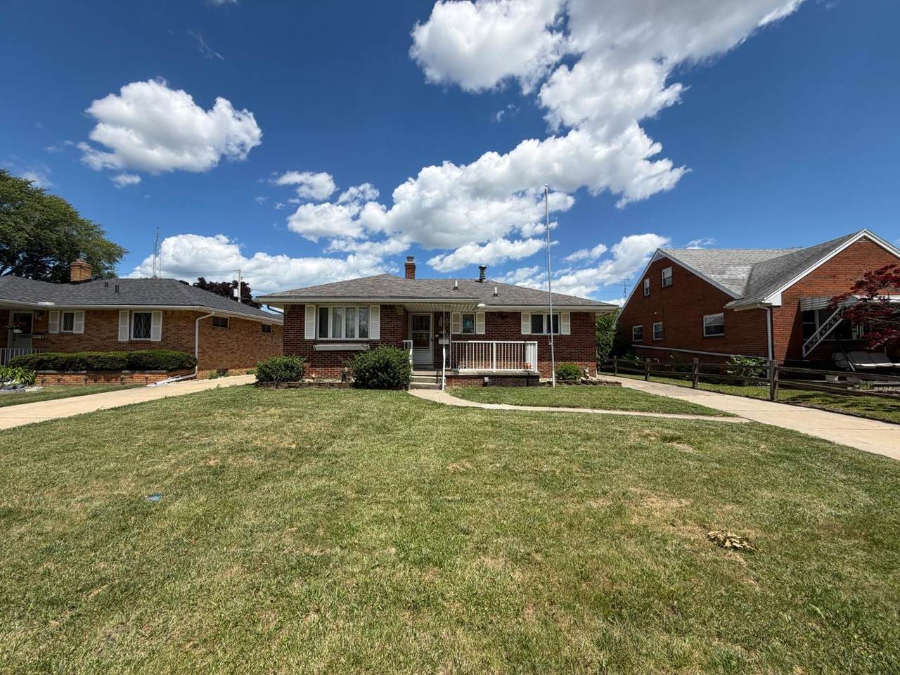 4416 282nd Street - Photo 1