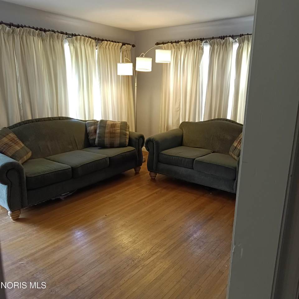 https://bt-photos.global.ssl.fastly.net/toledo/1280_boomver_1_10010511-2.jpg