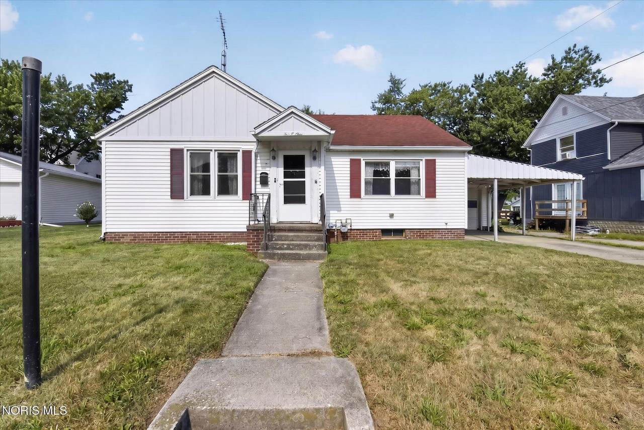 209 Shoop Avenue - Photo 1