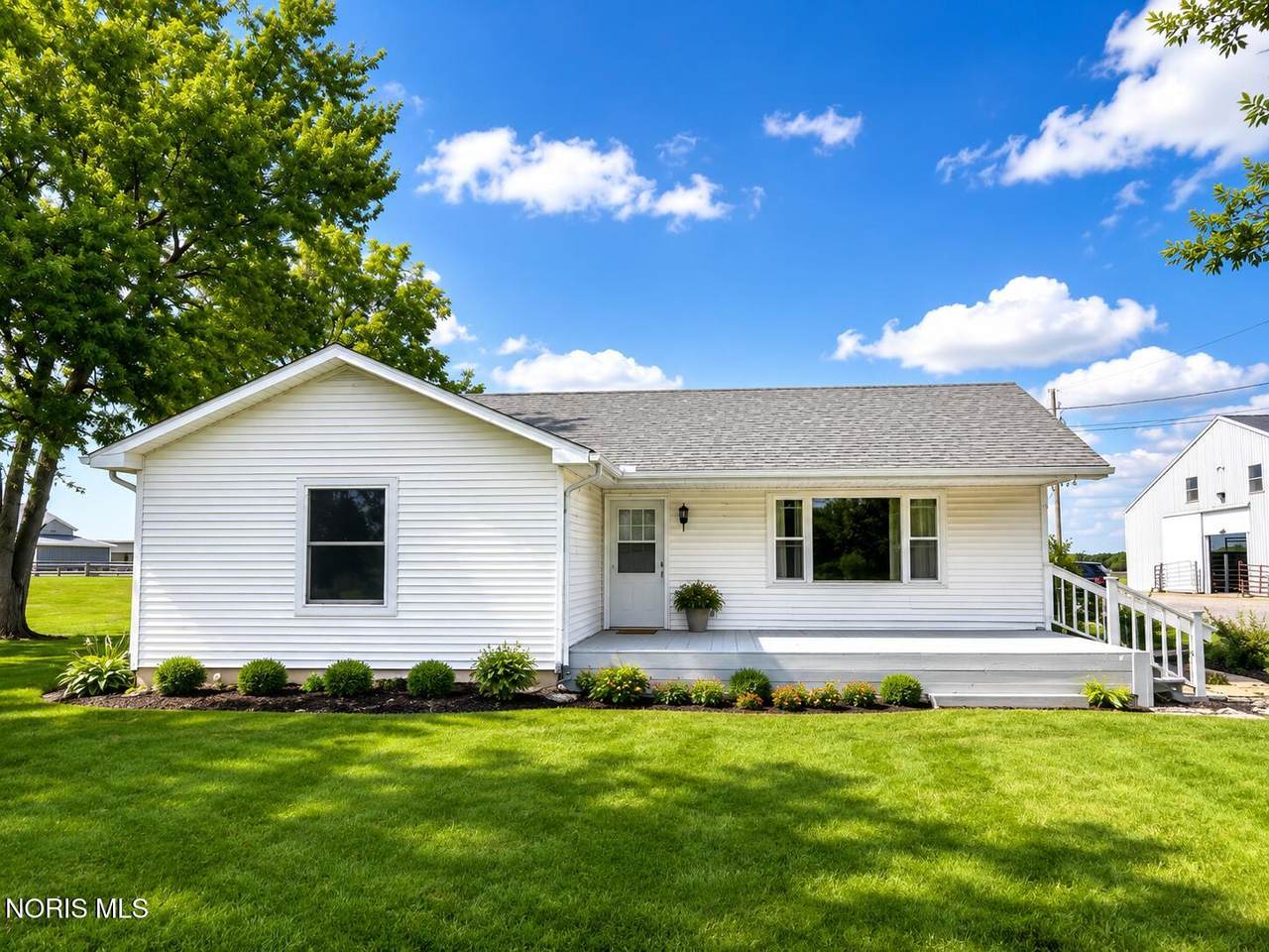 8028 Richey Road - Photo 1