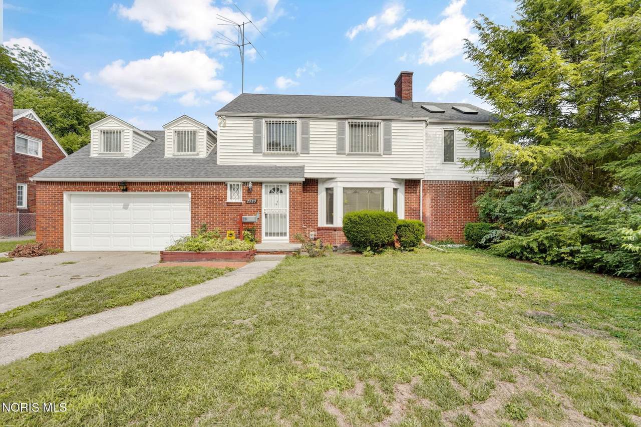 2920 Pemberton Drive - Photo 1
