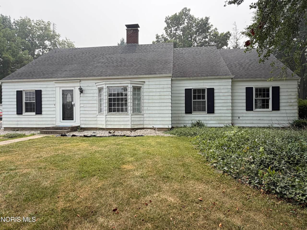 225 High Street - Photo 1