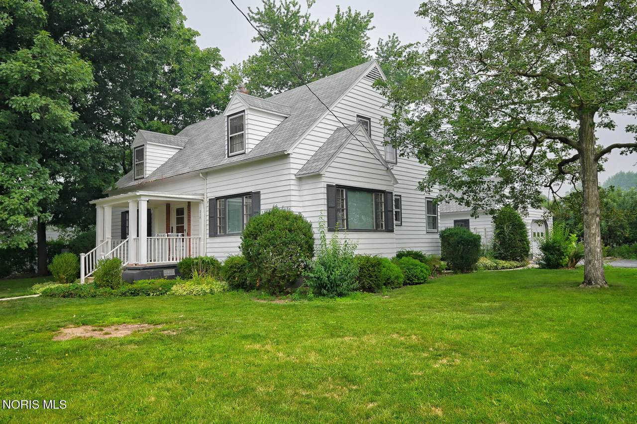 216 Edith Avenue - Photo 1