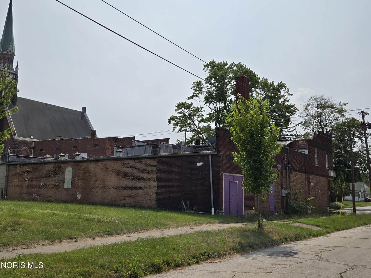https://bt-photos.global.ssl.fastly.net/toledo/1280_boomver_1_10010995-2.jpg