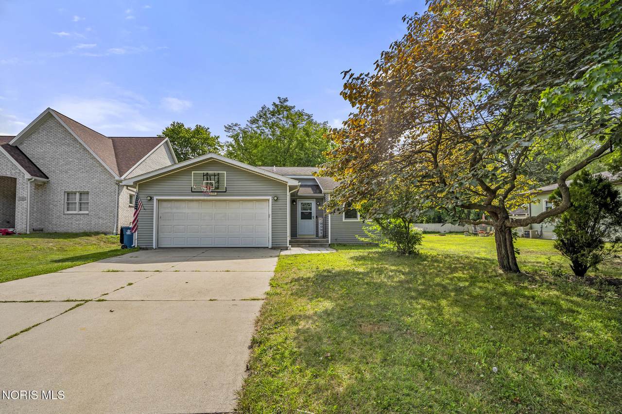 5744 Roan Road - Photo 1
