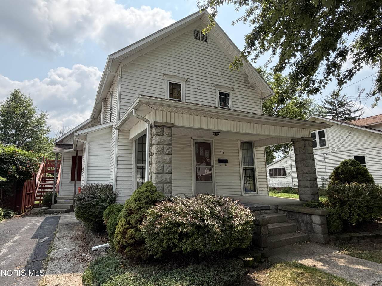 515 Washington Street - Photo 1