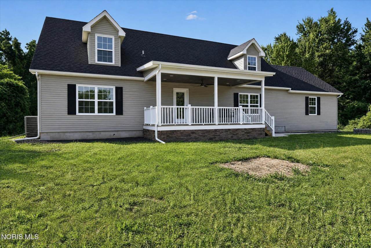 9485 Old State Line Road - Photo 1