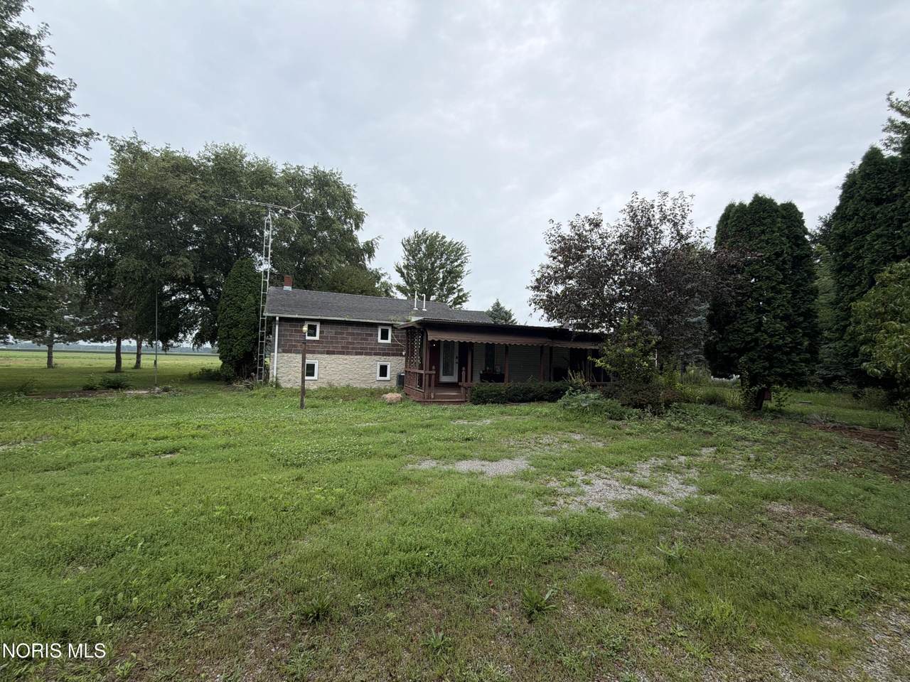 11199 Township Road 190 - Photo 1