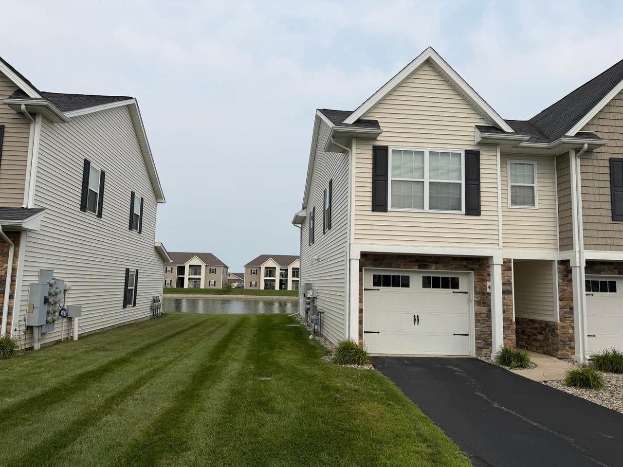 4703 Lakeside Drive - Photo 1